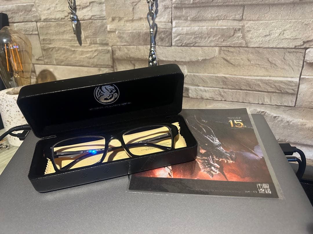 激レア　モンハンコラボ　15周年記念モデル　ミラボレアス