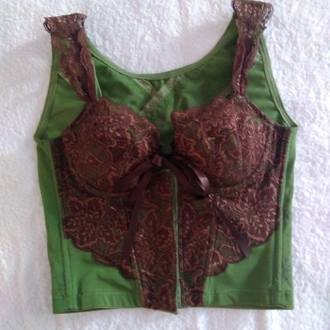 ミッキーグラントイーワンズLALAGRANTニッパービスチェ Ｃ７〇