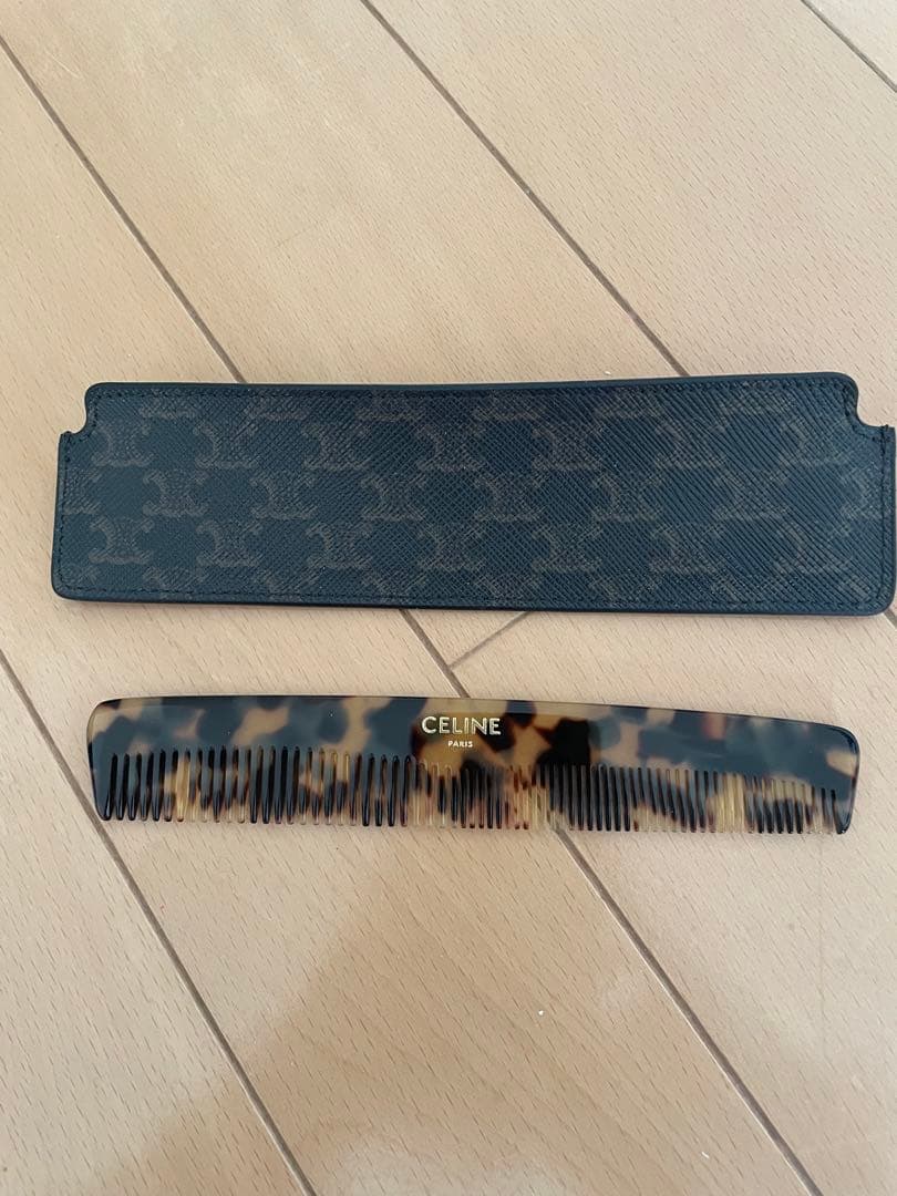 CELINE レオパード柄 コーム ケース付き CELINE（セリーヌ） 【美品】CELINE カードケース パスケース