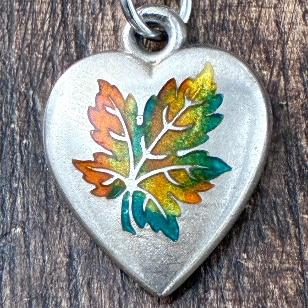 スウィートハートジュエリー メープル 楓 七宝焼 シルバーヴィンテージ