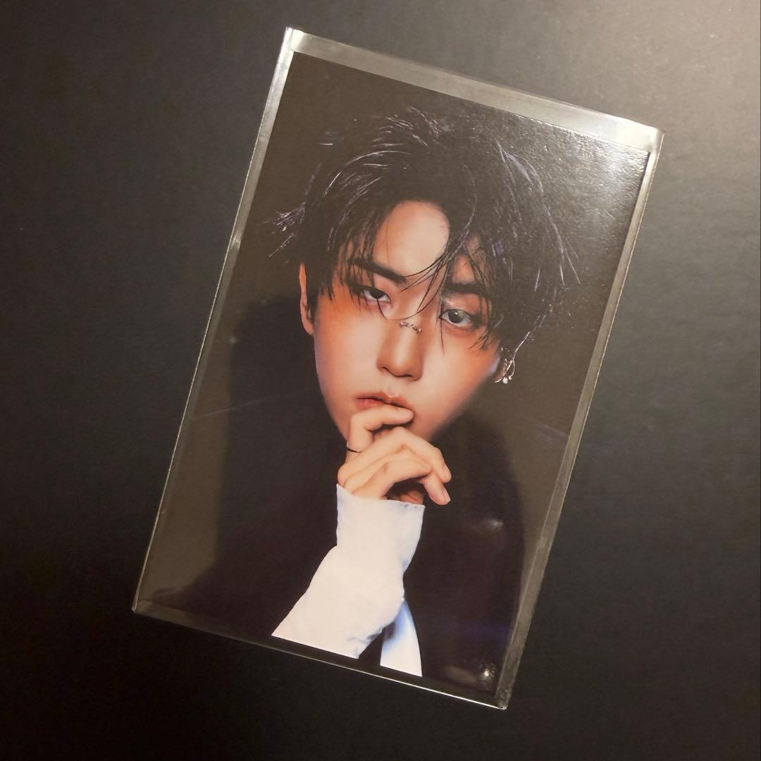 StrayKids KARMA 限定盤 封入トレカ ハン - メルカリ