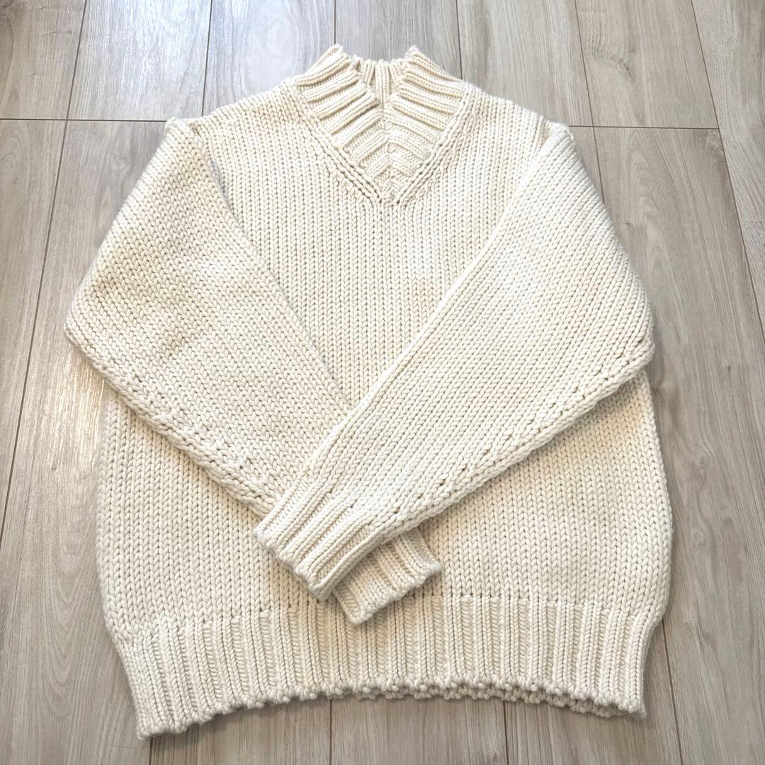 auralee オーラリー　Vネック　ニット　ウール