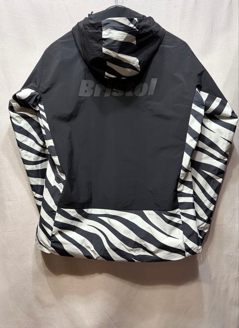 美品 F.C.Real Bristol nylon JACKET L