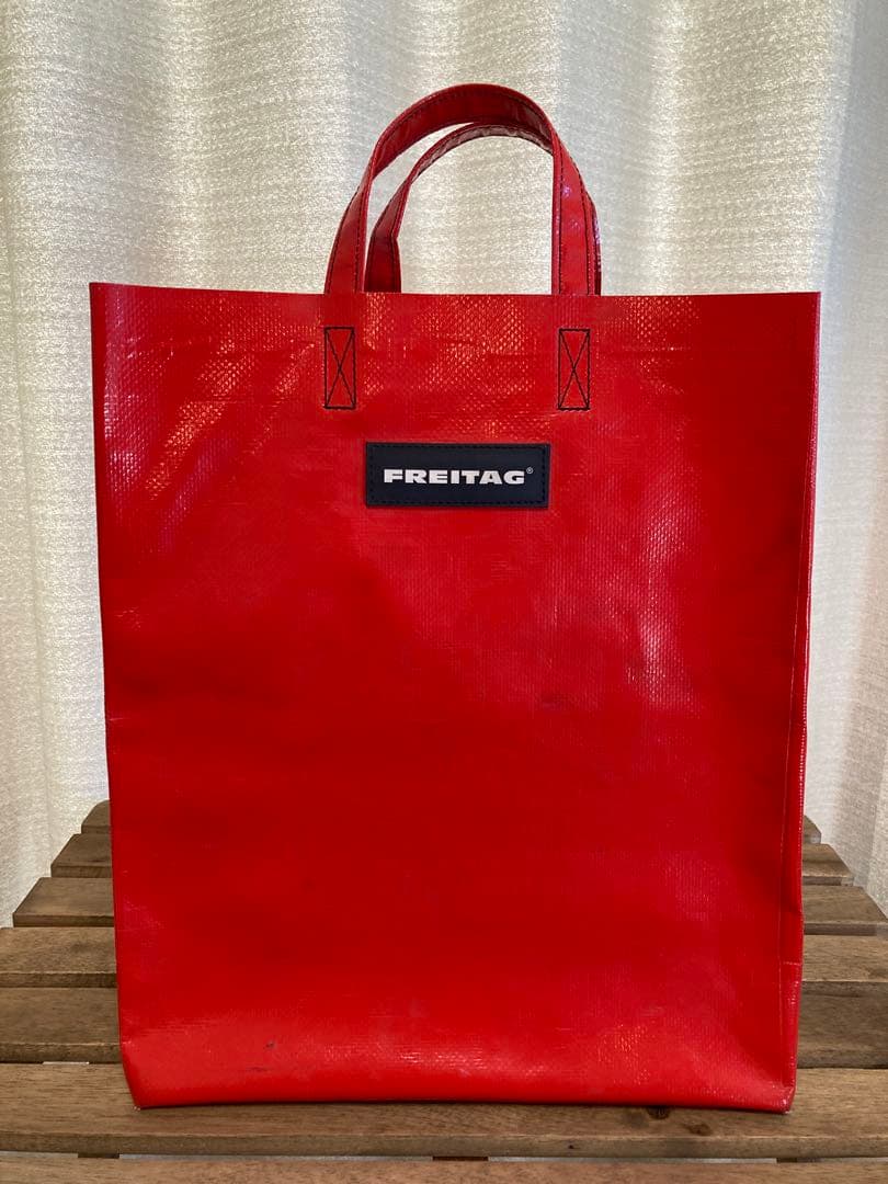 FREITAG F52 MIAMI VICE 赤色 - バッグアウトレット 価格