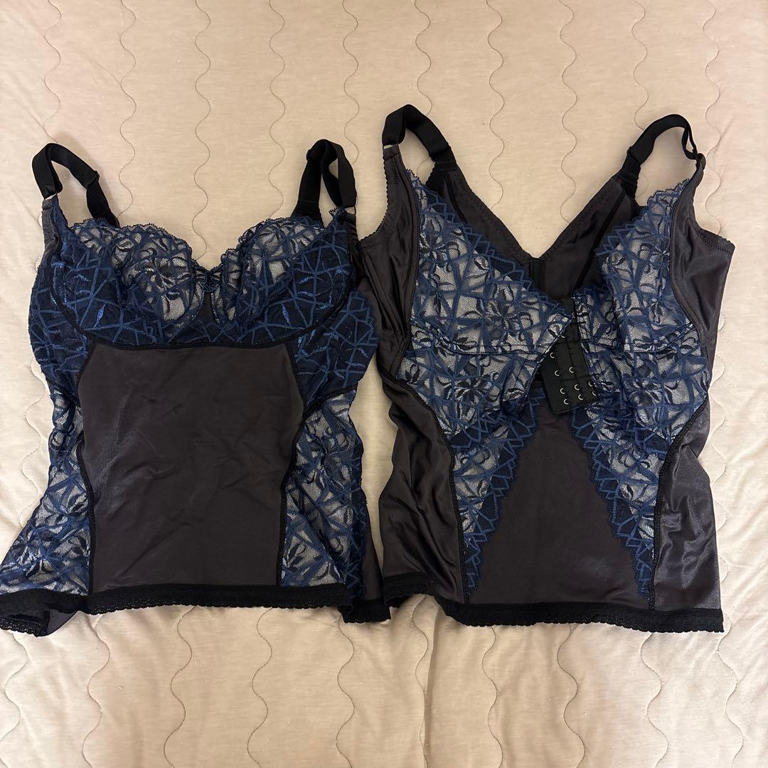 ゆ*ん様 MARUKO カーヴィシャスカレス コントロールキャミソール ロングブ カーヴィシャス カレス コントロールキャミソール | 補整下着(補正下着