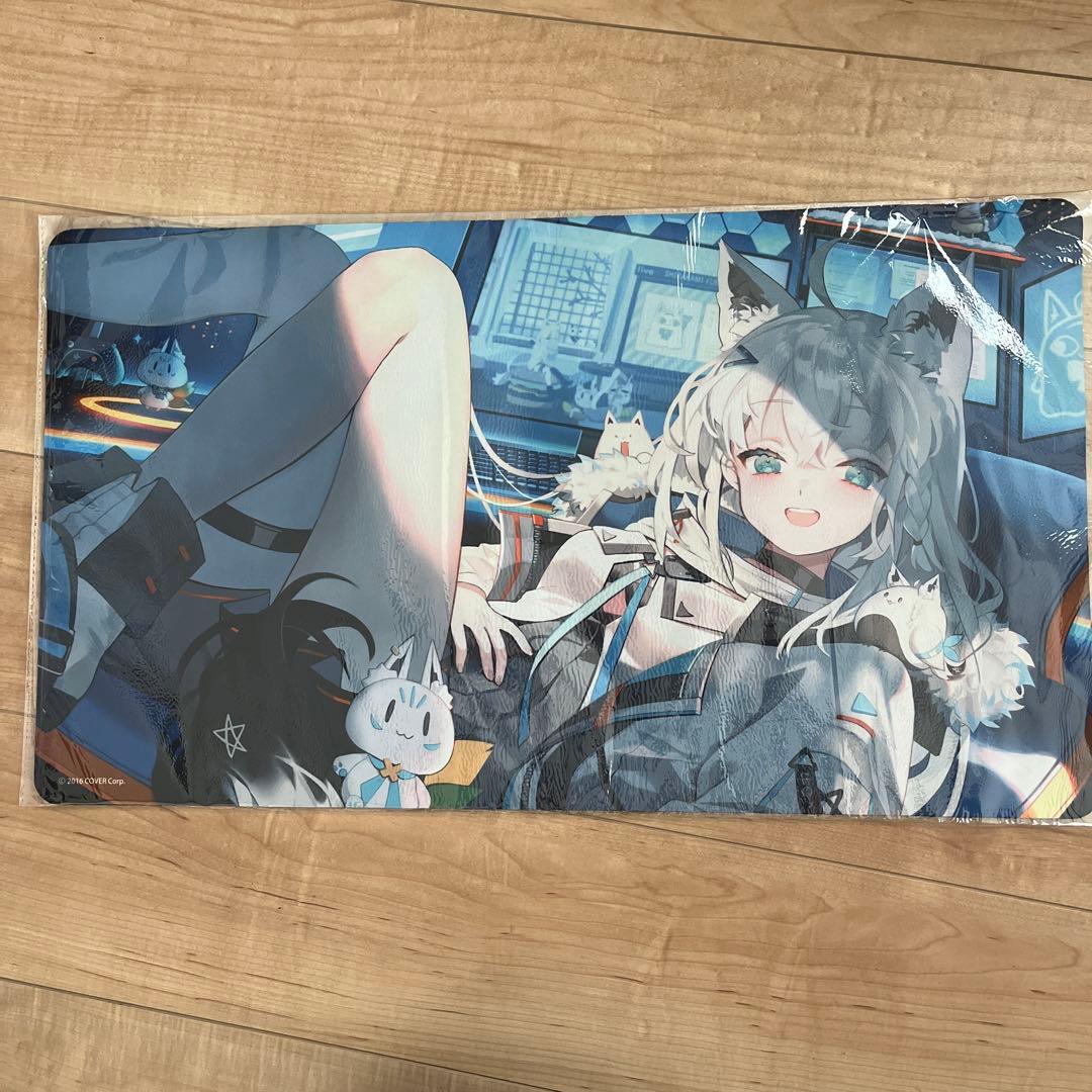 ホロライブ 白上フブキ 活動4周年記念ラバーマット - メルカリ