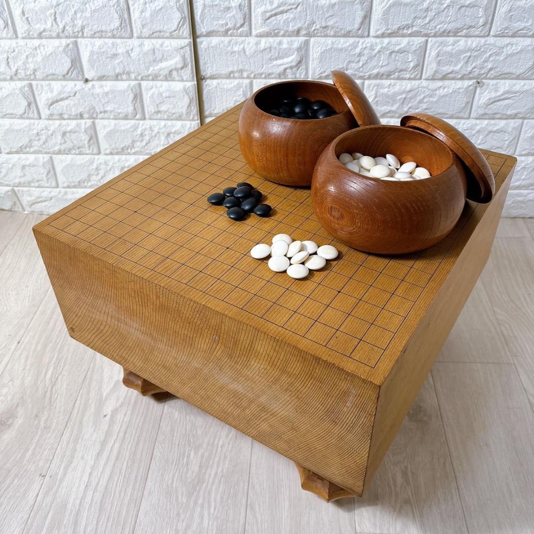 囲碁セット 天柾 5.7寸 蛤碁石 36号 174個 那智黒 179個 特大碁笥 蛤碁石 那智黒 碁笥セット 30号相当 厚み約8mm 白180 黒181 - メルカリ