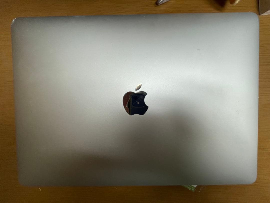 MacBook本体 MacBook Air 2020 Intel Core i3 8GB/256GB Amazon.com: Apple 2020 MacBook Air with 1.1GHz Intel Core i3, 13.3