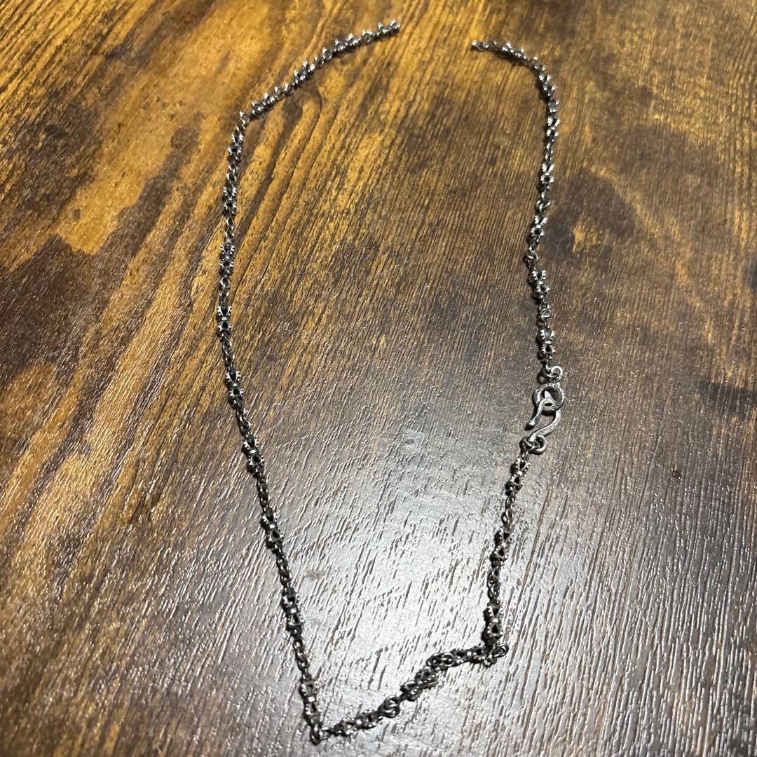 ジャスティンデイビス　ネックレスチェーン（要修理）