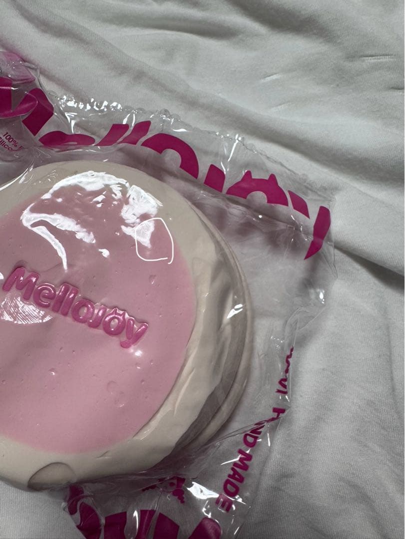 mellojoy メロジョイ スクイーズ スフレ いちご ピンク - メルカリ