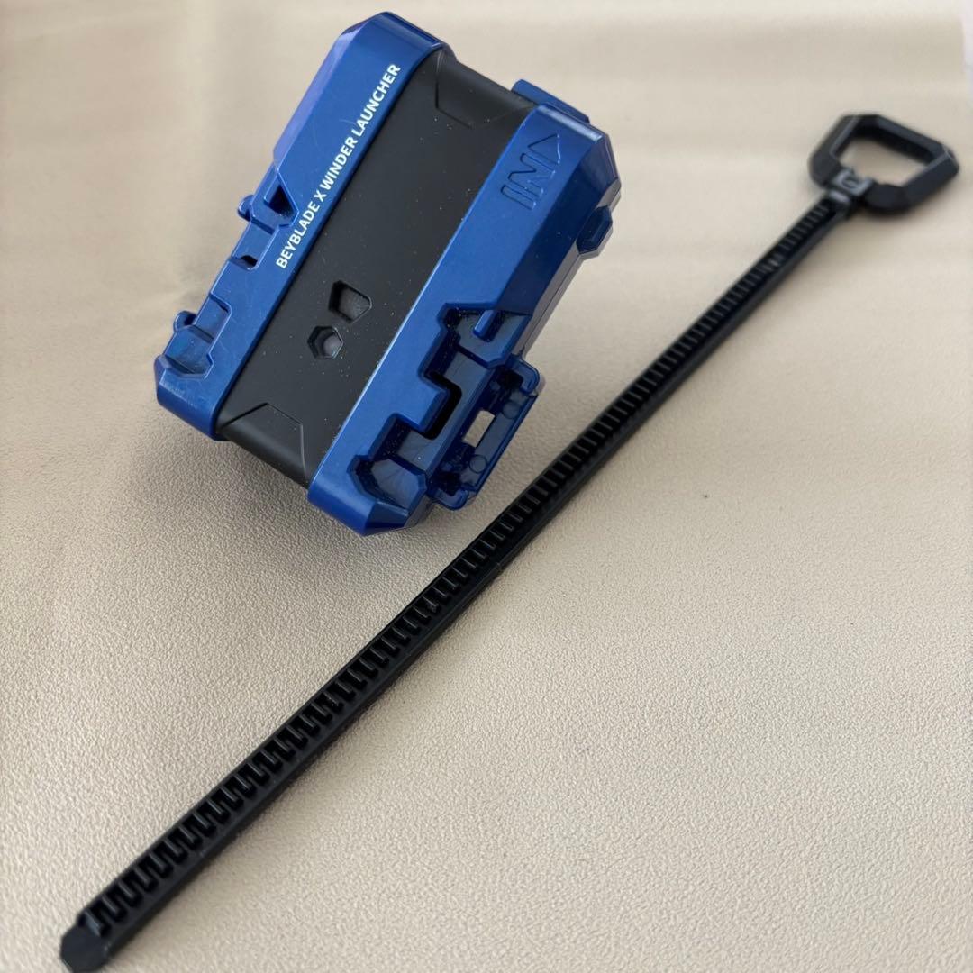 ワインダーランチャー 青 動作確認済み ベイブレードX - メルカリ