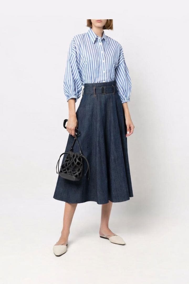 近年美品　BRUNELLO CUCINELLI ブルネロクチネリ　スカート