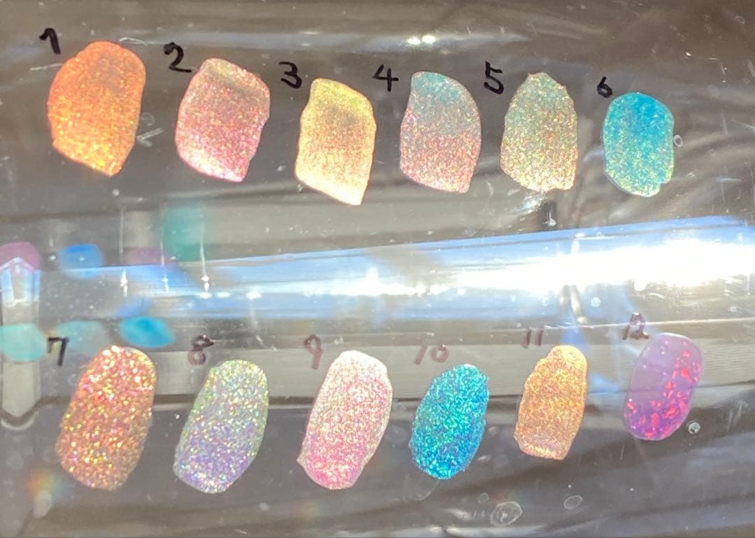 値下げ中】ネイルポリッシュ12本セット 偏光カラー 海外ネイル まとめ