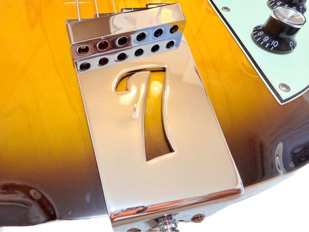 d*3様 Italia Guitars Mondial Classic 涼宮ハル - メルカリ