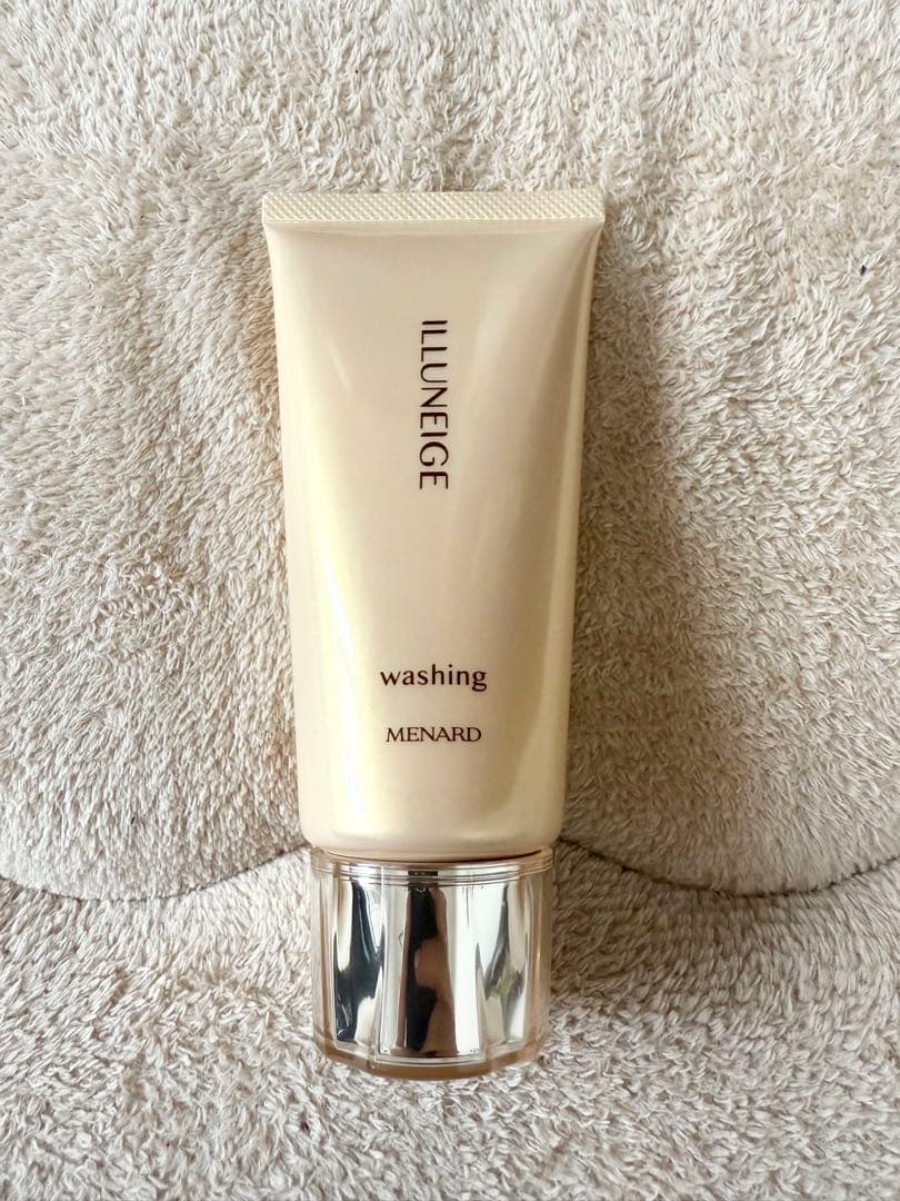 MENARD ILLUNEIGE 洗顔料