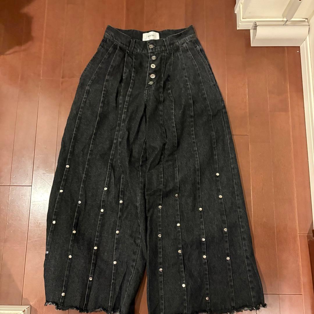 seyto サイズ1 / スタッズピンストライプワイドフレアデニムパンツ