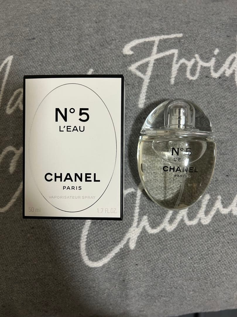 シャネル N°5 ロー オードゥ トワレット D
