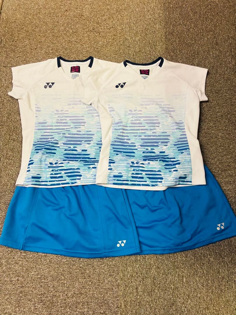 ヨネックス　ユニフォーム　レディース　2着セット