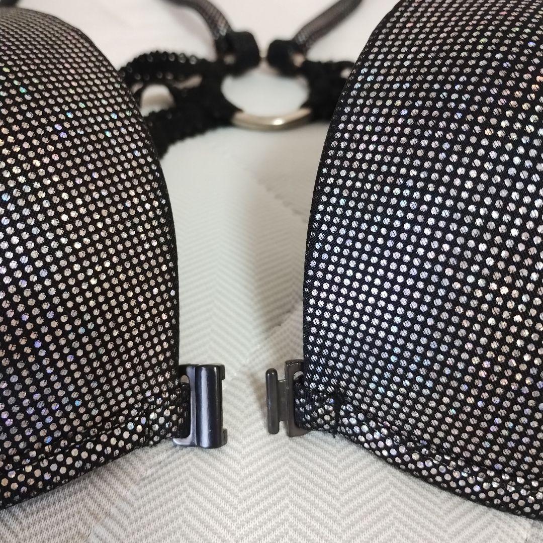 d.i.a. 見せブラ ☆シルバーストライプ☆ホログラム☆フロントホック