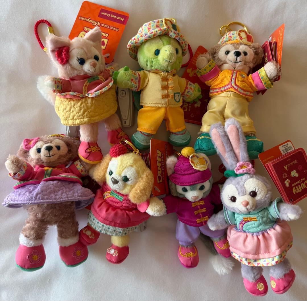 G*o様 香港ディズニーランド　ダッフィーアンドフレンズ　ぬいぐるみキーホルダー