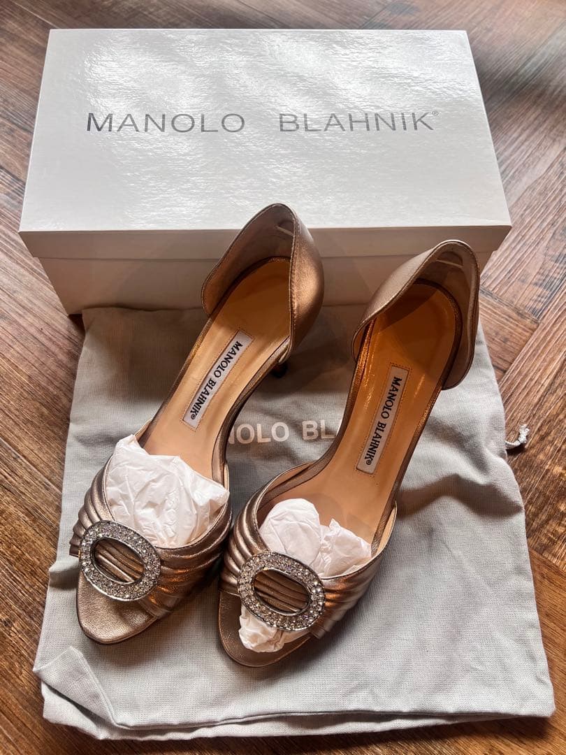 MANOLO BLAHNIK SEDARABY 36 ピンクゴールドパンプス
