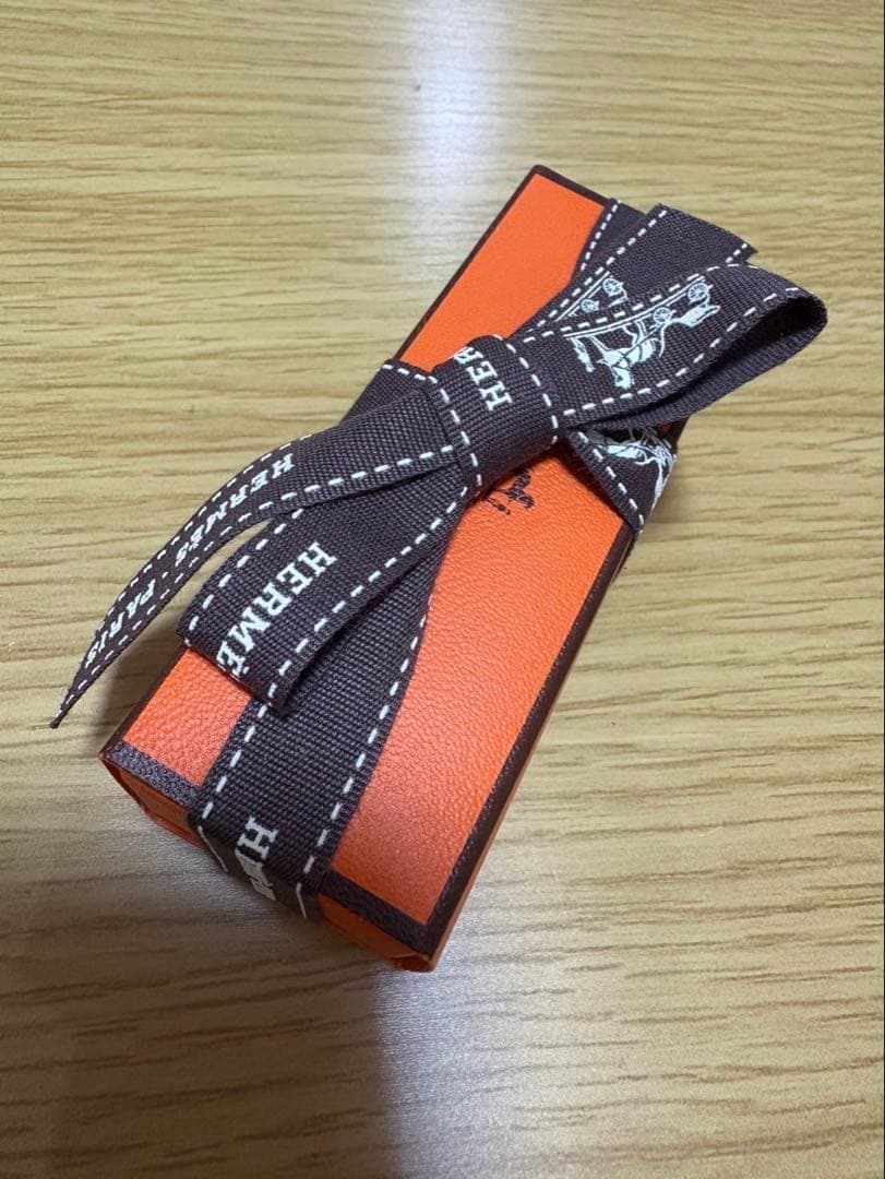 エルメス リップバーム　オレンジパッケージ