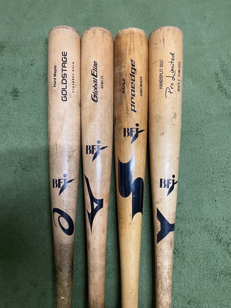 野球　BFj硬式木製バット4本セット（asics、MIZUNO、SSK、ヤナセ）