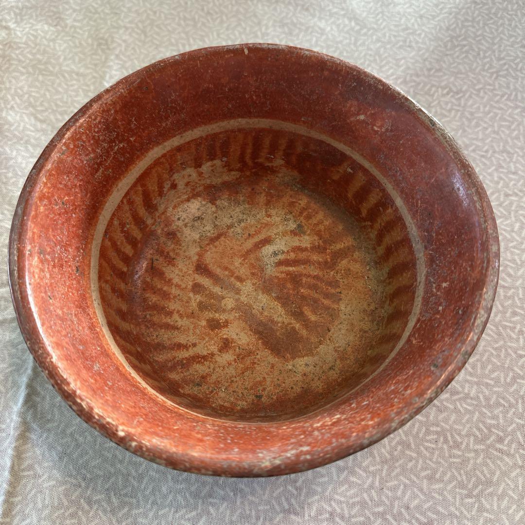 人面彩文平鉢　発掘品