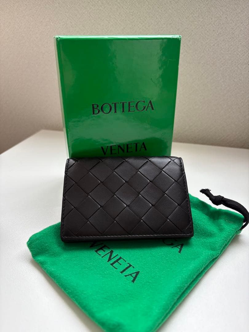 【値下げ】BOTTEGA VENETA イントレチャート ブラック名刺入れ