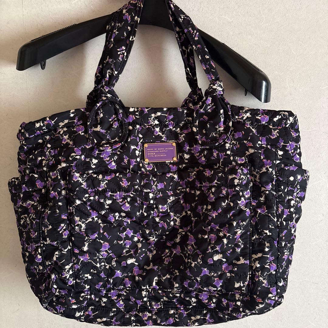 未使用　マークジェイコブ　マザーズバッグ　オムツ換えシート付き　匿名配送