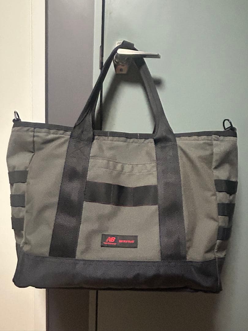 tatta さま専用ブリーフィング　New Balance トートバッグ ニューバランス×ブリーフィング、高機能素材のタフなトートや