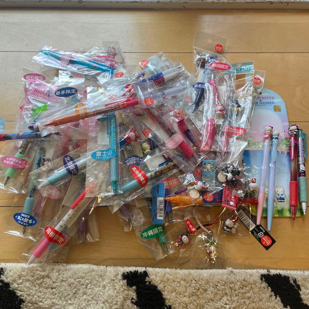 ご当地キティちゃんシャーペン　ボールペン　ハローキティ 52本セット　根ずけ5個 ハローキティ ご当地 ボールペン シャープペンシル ⑤本セット - メルカリ