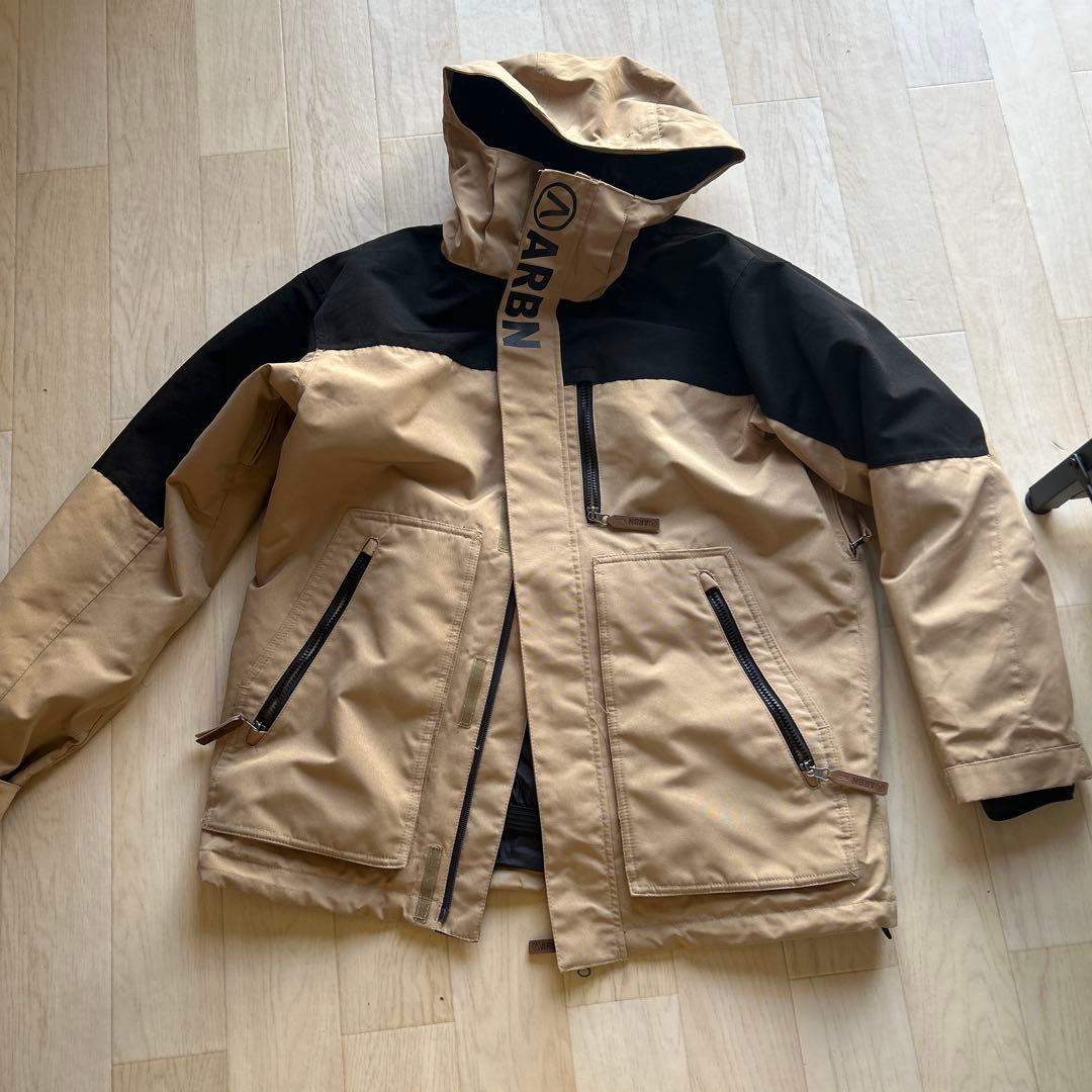 ARBNスノーボードウェア（上)