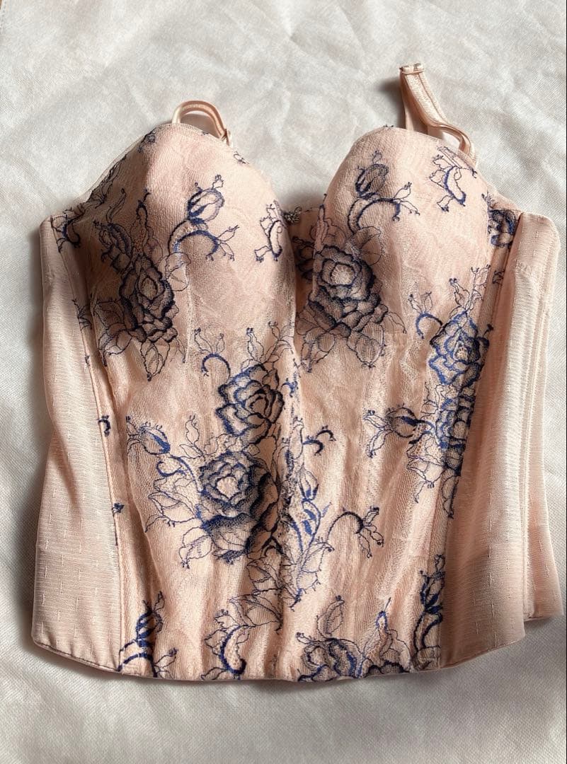 リュミエスイデラ　1/2カップロングブラ E75