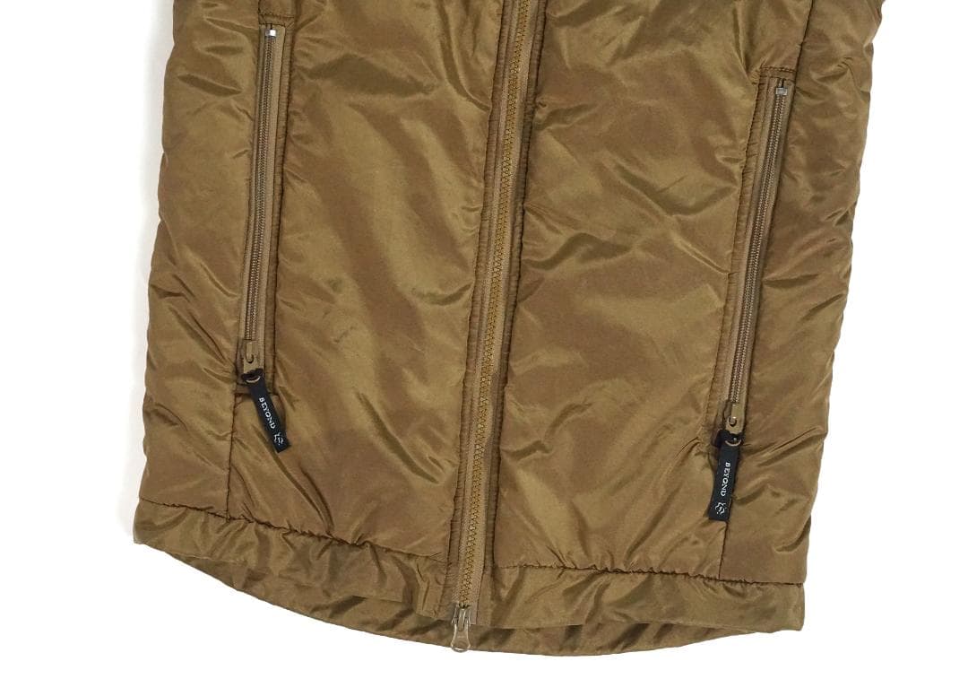 BEYOND社製 PCU LEVEL 7 コヨーテ ベスト ミリタリー XS - トップス人気