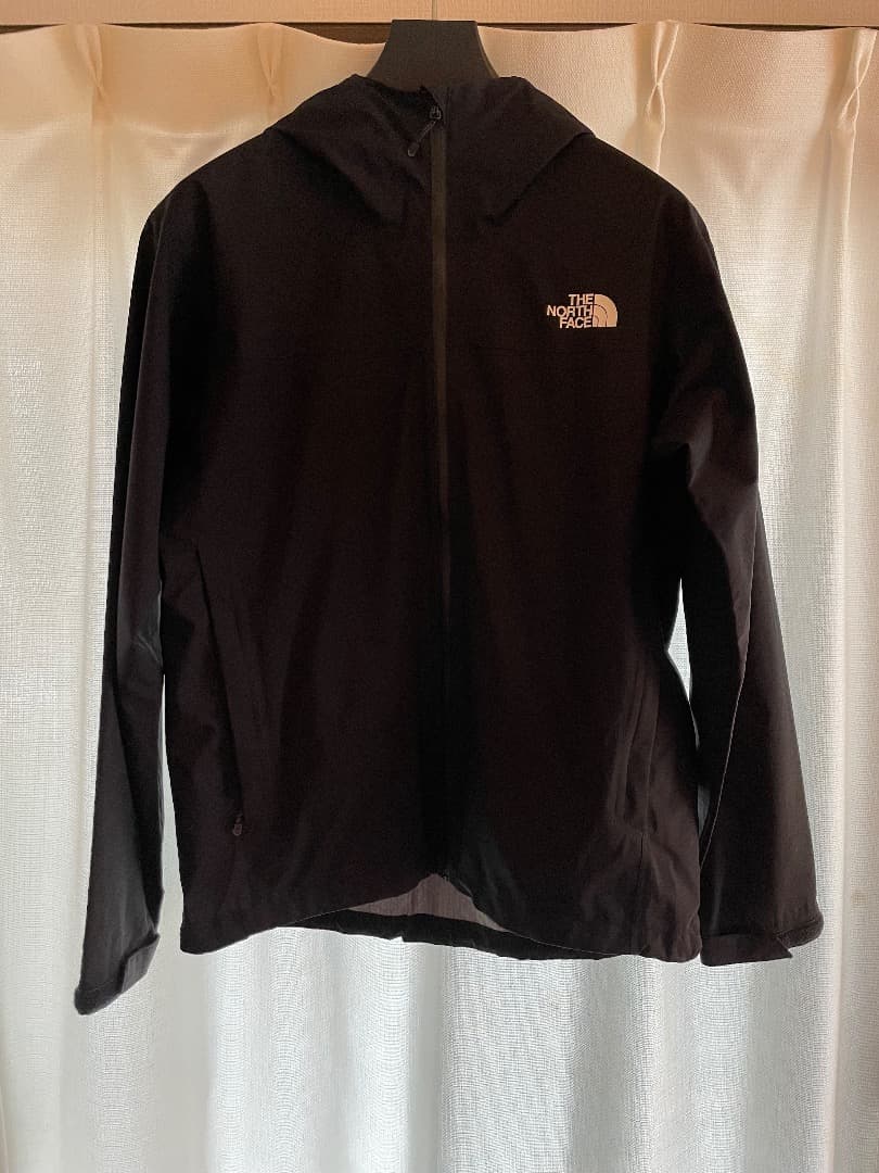 極美品THE NORTH FACE ベンチャージャケットマウンテンパーカー 黒M THE NORTH FACE（ザ ノースフェイス） ジャケット メンズ ベンチャー
