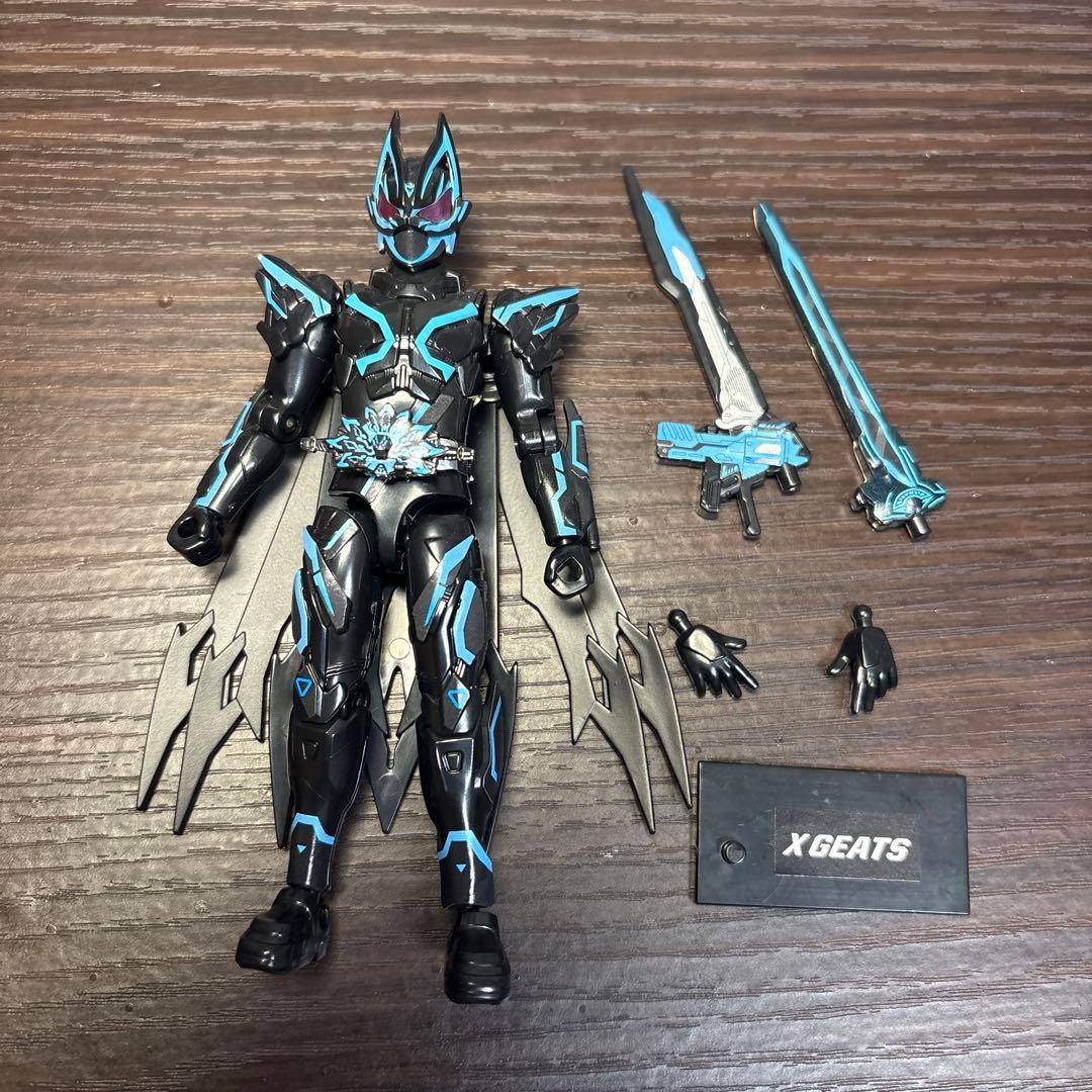 装動 仮面ライダー クロスギーツ - メルカリ
