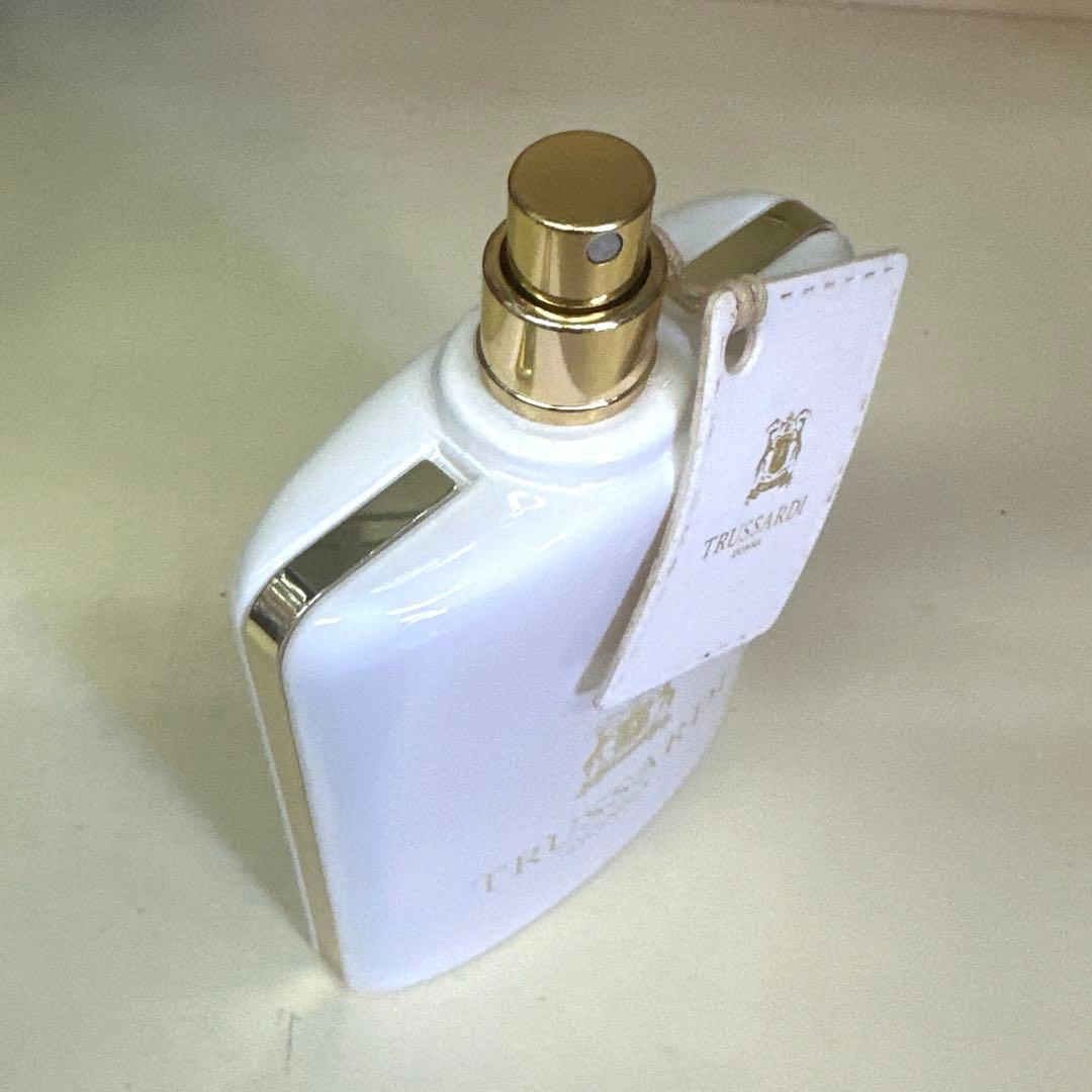 廃盤】 トラサルディ レディース香水 男女問わず - メルカリ