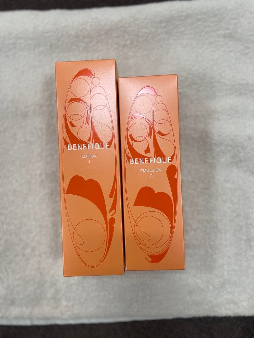 ベネフィーク新品・未開封 ローション I・エマルジョン C 本体+セラム8ml