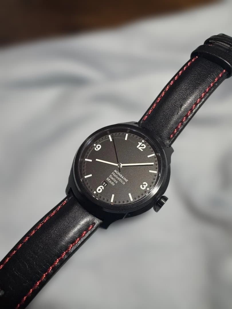 Mondaine モンディーン Helvetica No.1 Bold