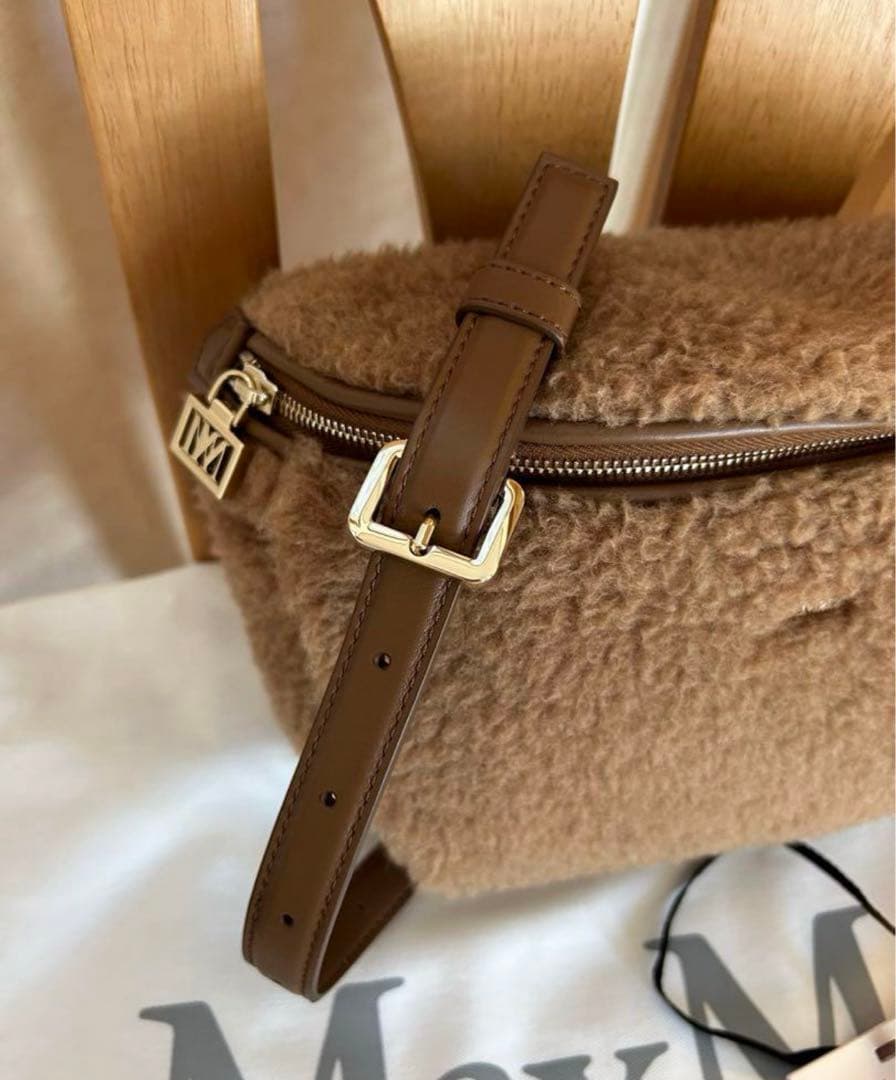 美品 マックスマーラ テディ ベルトバッグ ボディバッグ キャメル