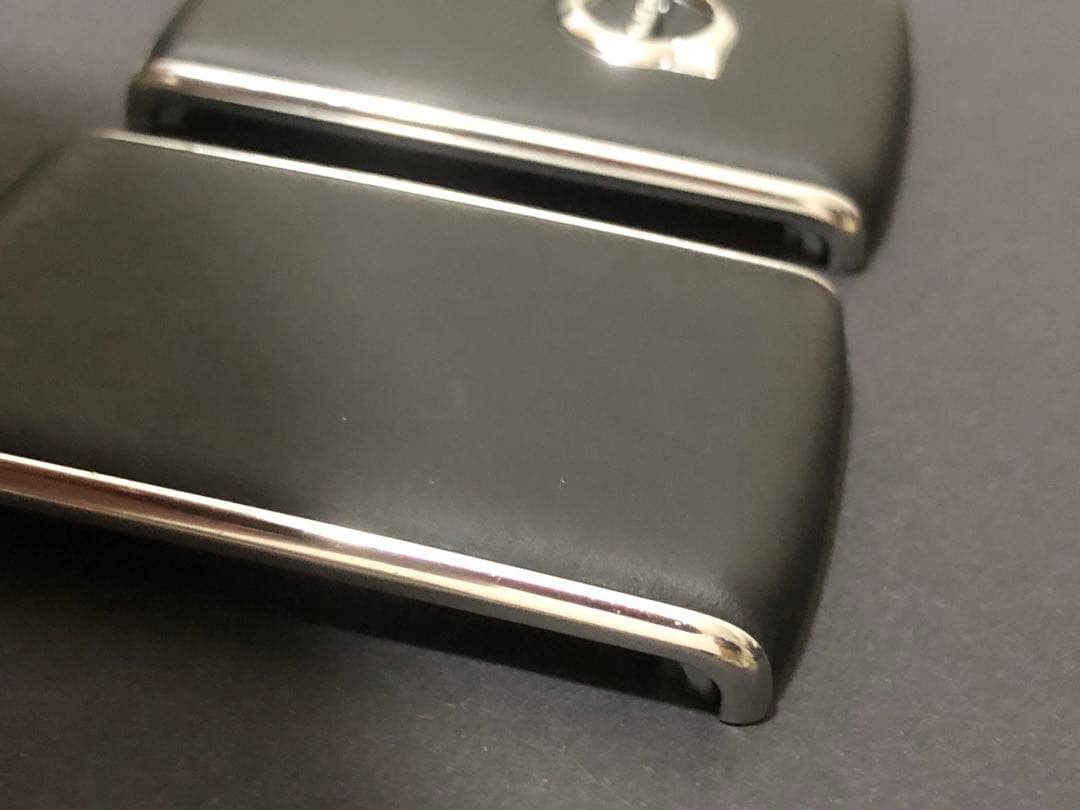 ボルボ純正キーフォブシェル チャコールレザー - メルカリ