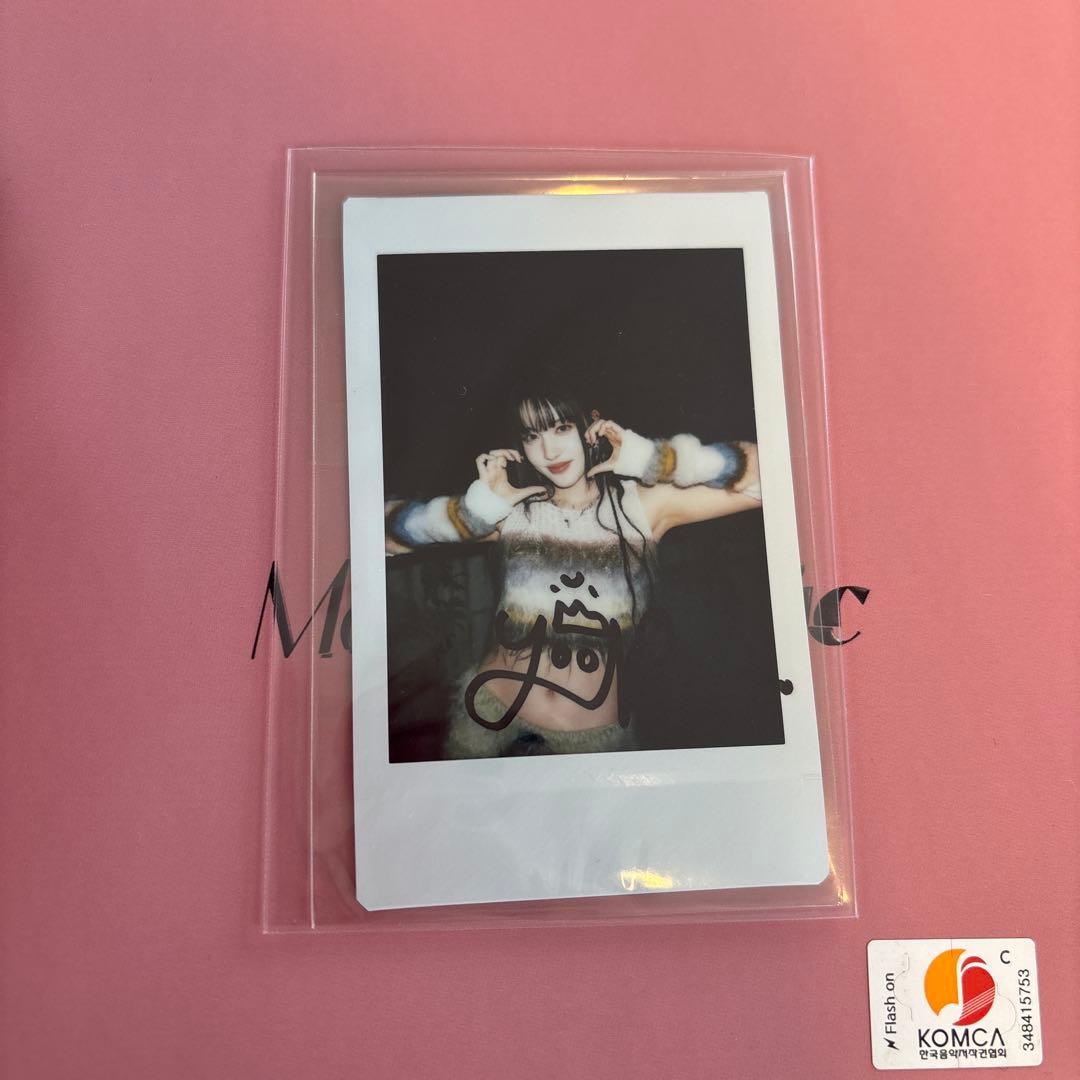 STAYC ユン 直筆サイン入りチェキ