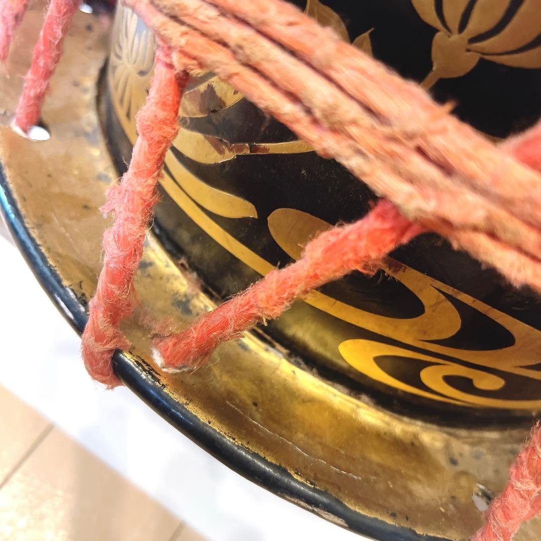 【希少】締め太鼓　蒔絵　和太鼓 34.5cm バチ付き　台座付属　和楽器　打楽器