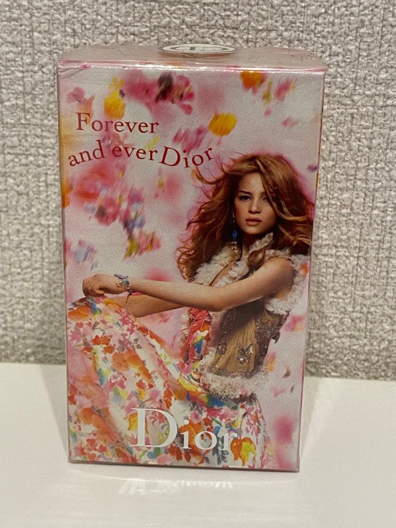 ChristianDiorフォーエバーアンドエバー 新品未開封