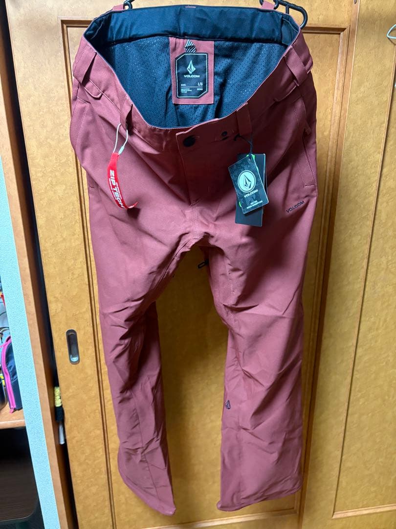 VOLCOM Redwood メンズ ウェア ピンク 赤 ボルコム ヴォルコム VOLCOM（ボルコム） 日本正規品 スノーボード ウェア パンツ VOLCOM L