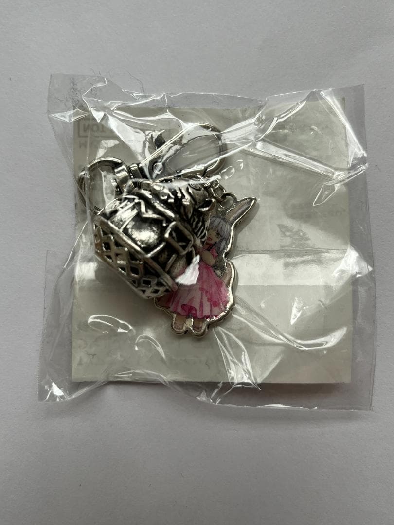 メイドインアビス フィルムコンサート 深奏の響命 メタルチャーム 【ナナチ】