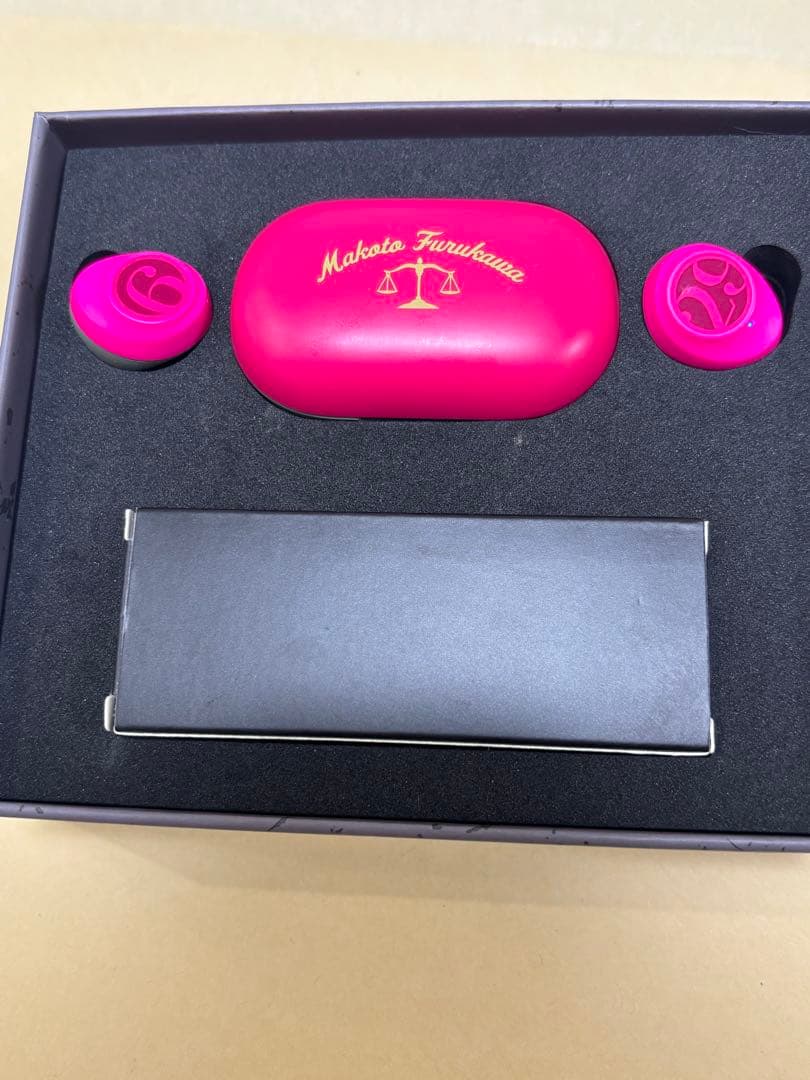 古川慎 モデル ワイヤレスイヤホン 購入意欲のない いいねはやめて