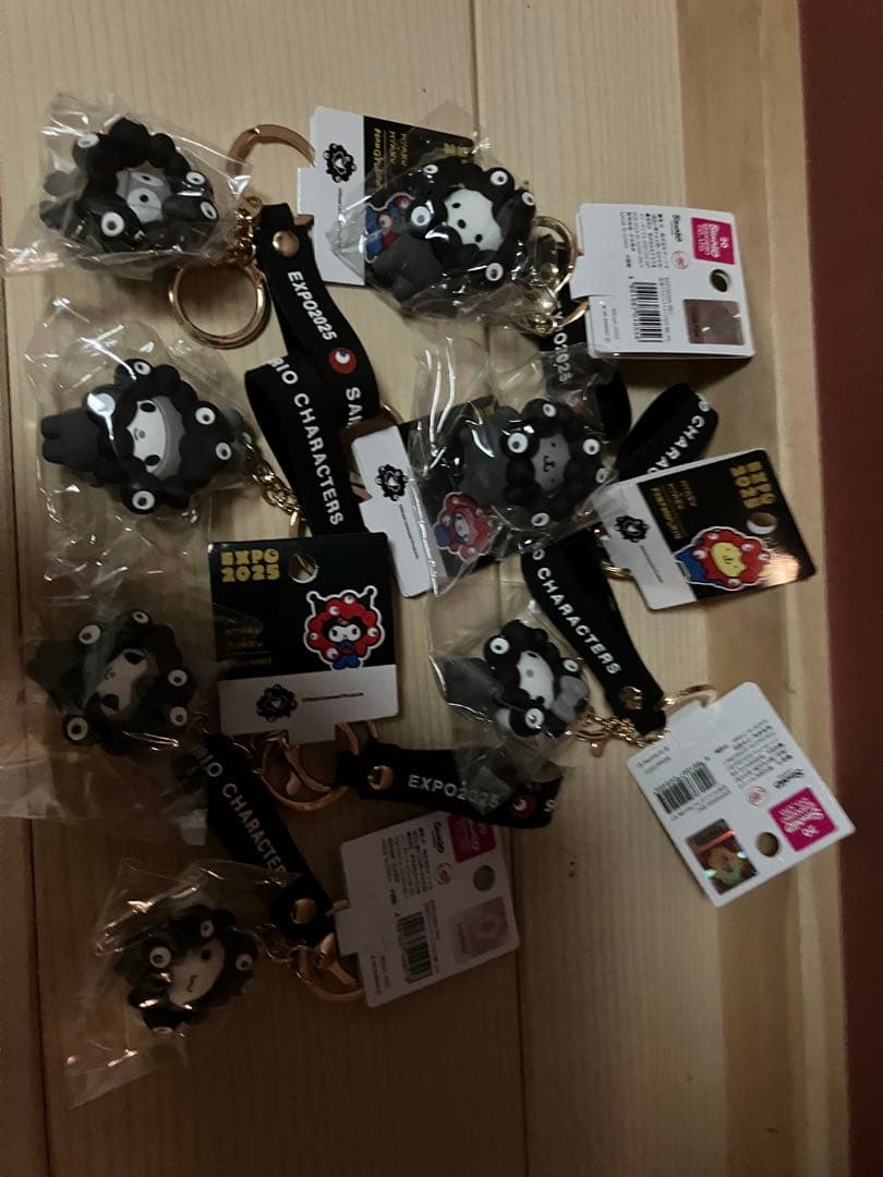 万博黒ミャクミャクサンリオコンプセット