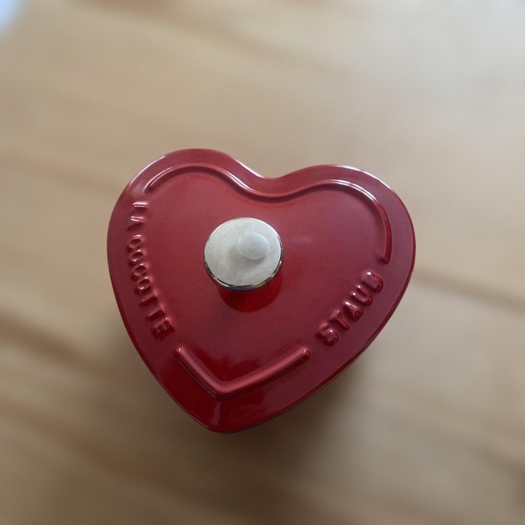 Le Creuset ハート型鍋 12cm 赤